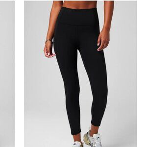 NWT Fabletics Oasis PureLuxe 7/8 Black Leggings with pockets